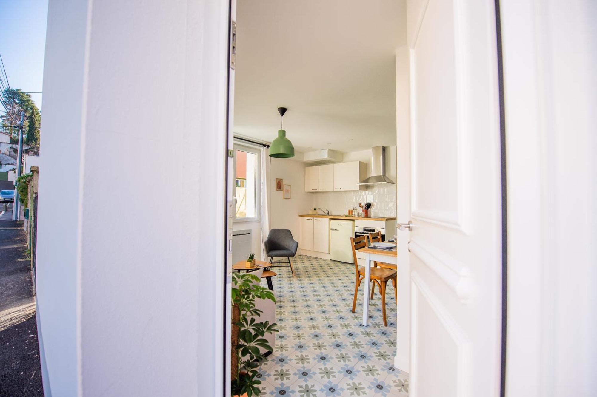 Casita - Comme Une Petite Maison - Parking Gratuit Valence  Esterno foto